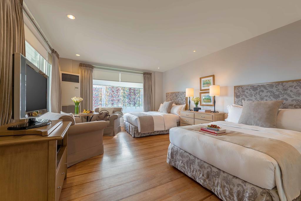 Discovery Country Suites Tagaytay City Room photo